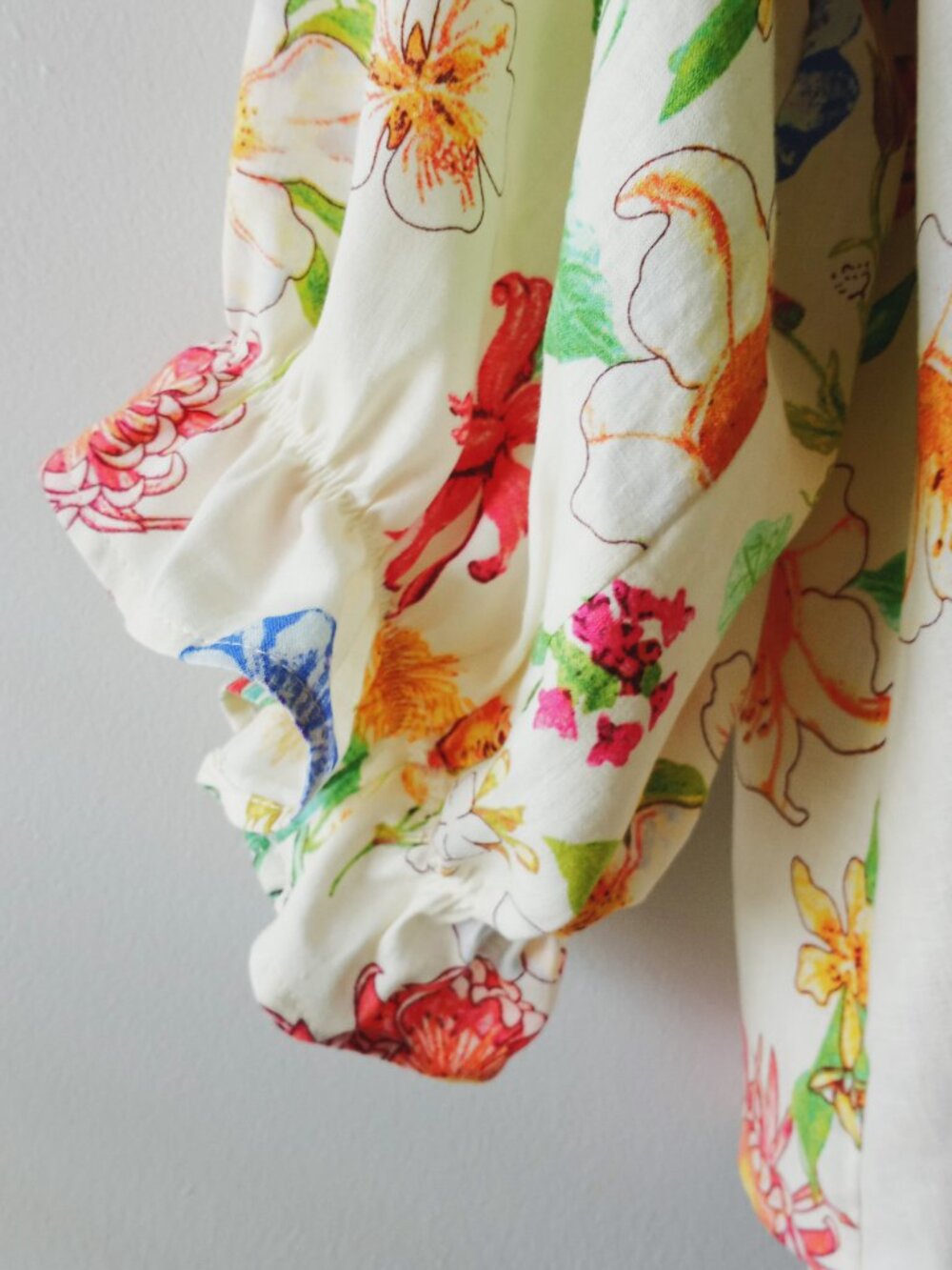 'LAURA ASHLEY' Floral Blouse Size L EUC - Picture 6 of 13